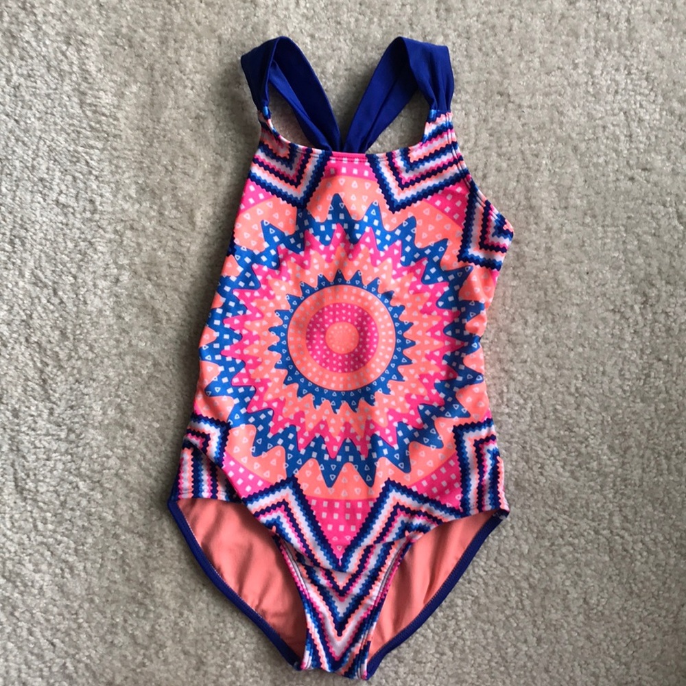 Cat & Jack Swimsuit EUC